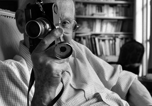 henri-cartier-bresson_blog-imagens-numeros-e-visceras-de-renato-rocha-miranda-1800x1204